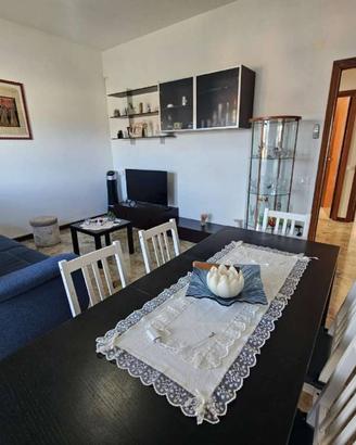 Appartamento di 92 m² con 5 locali e box auto a Ag