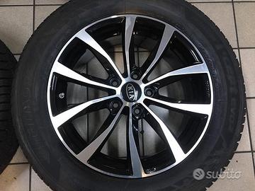 Cerchi in lega 17 per kia sportage con termiche