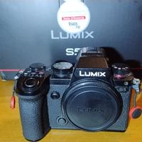 Panasonic Lumix S5