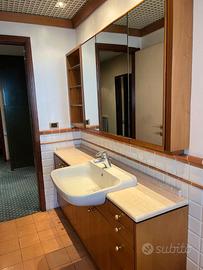 Mobile bagno in ciliegio