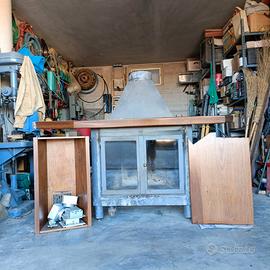 Camino ventilato a legna con inserti e accessori