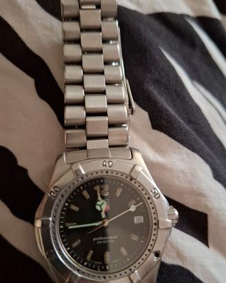 TAG Heuer 2000 Professional 