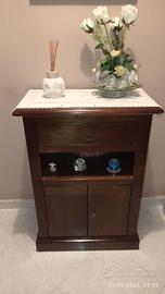 Mobiletto in legno come da foto