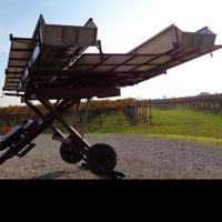 Carro barca per vendemmia