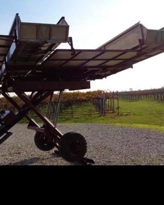 Carro barca per vendemmia
