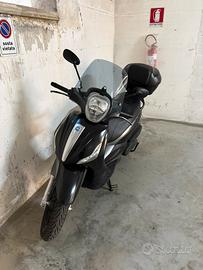 Piaggio beverly 350 sport touring