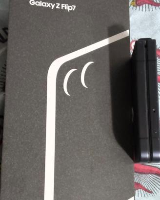 samsung galax Z Flyp7 12gb 256GB  ietblack