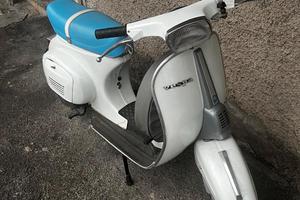 vespa 50 special