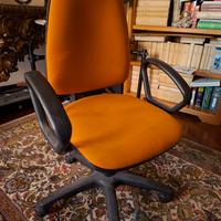 Sedia ufficio con rotelle 