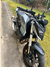 Honda Hornet 750