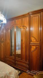 Camera da letto anni '80 completamente in noce