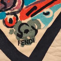 foulard Fendi 