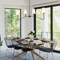 Lampada a sospensione ZenithBeam, tavolo da pranzo