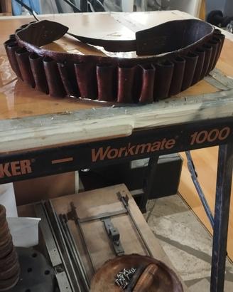 cintura per cartucce in pelle