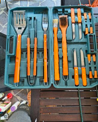 Valigetta set barbecue 
