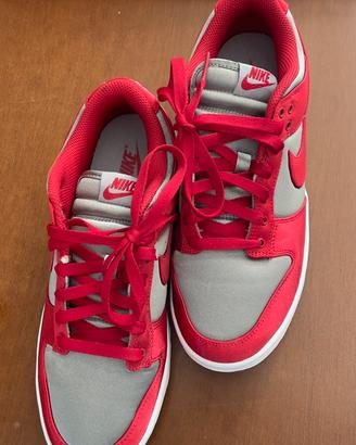 Nike Dunk Low Satin UNLV Rosse e Grigie