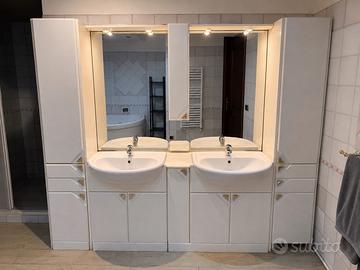 Mobile bagno completo sospeso