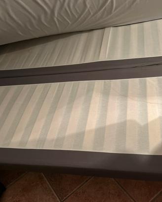 Letto matrimoniale +materasso come nuovi