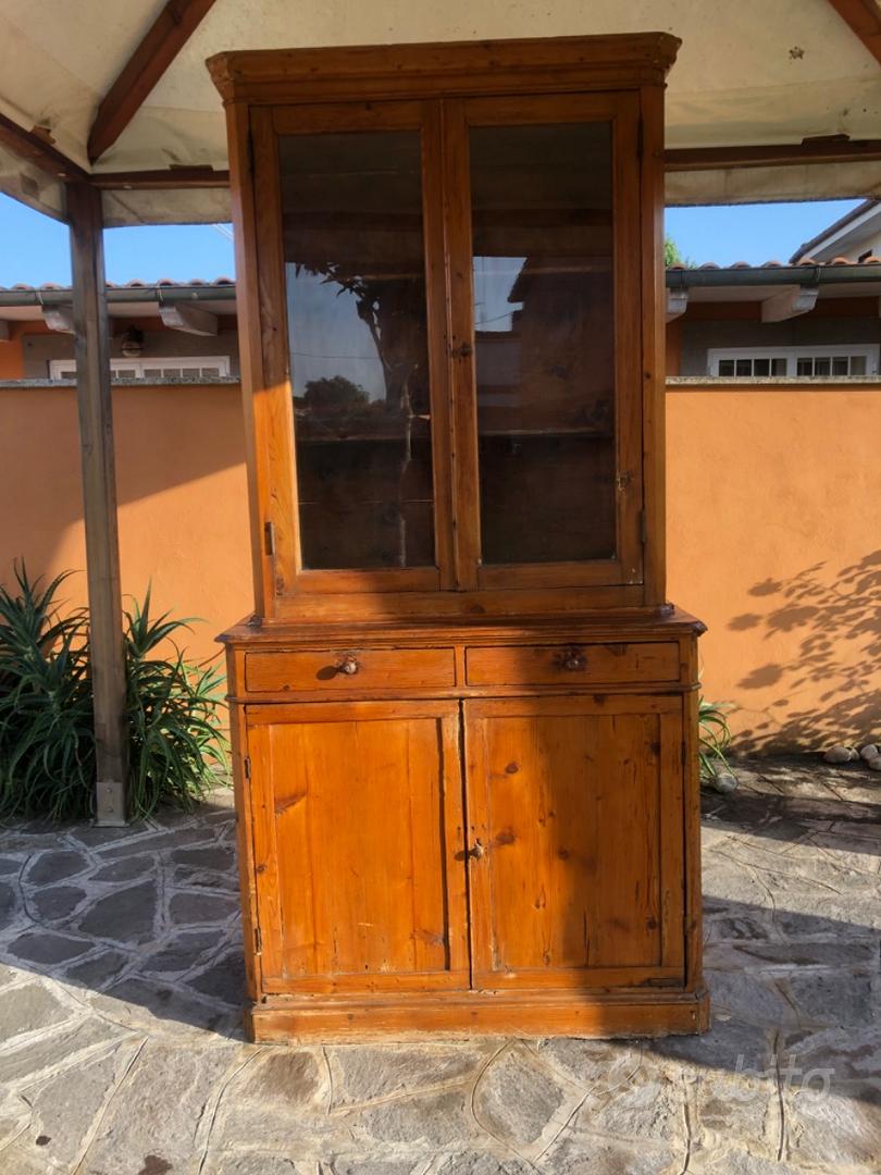 Credenza antica Arredamento e Casalinghi In vendita a Roma