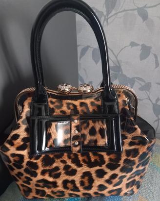 borsa in vernice con stampa ghepardo