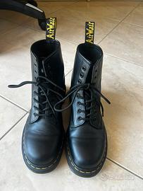 Dr Martens Stivaletti