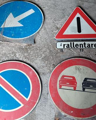 cartelli stradali vintage per uso decorativo