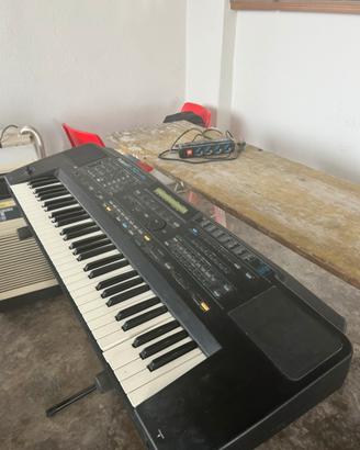 Tastiera roland e70