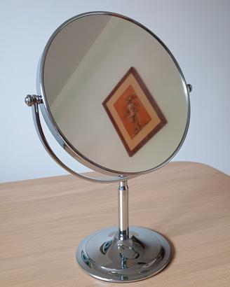 specchio ingranditore