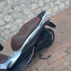 Beverly 300 km 22000 2018