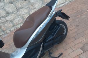 Beverly 300 km 22000 2018