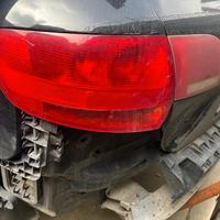 Fanale post sinistro carrozz audi a3 anno 2005