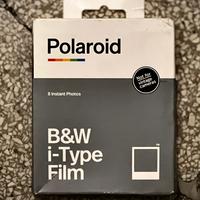 Pellicola istantanea bianco e nero per I-Type