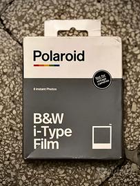 Pellicola istantanea bianco e nero per I-Type