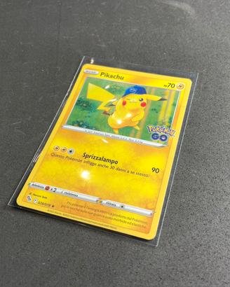 Carte Pokémon GO Pikachu Gyarados