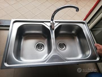 lavandino  per cucina marca franke con rubinetto 
