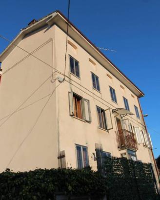 Casa indipendente di 169 m² con più di 5 locali e 
