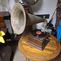 grammofono antico monarch 