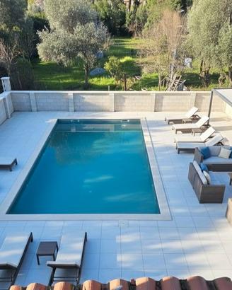 Villa con piscina nuova costruzione Quartu S.Elena