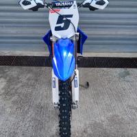 Cross yamaha