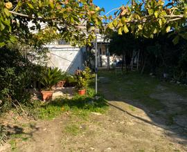 Casa campidanese con ampio cortile