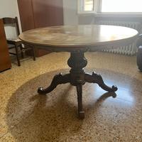 Tavolo vintage rotondo