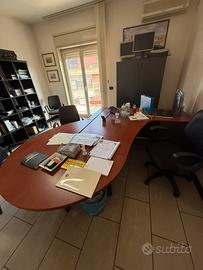 Scrivania con cassettiera Fantoni