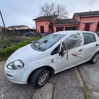 Fiat Punto 2016 Sinistrata 