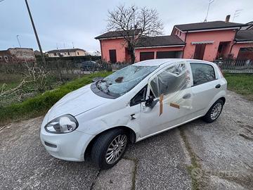 Fiat Punto 2016 Sinistrata 