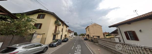 Appartamento di Quattro Locali con Balcone