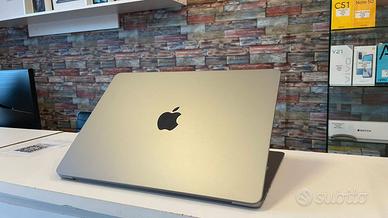 MacBook Air M3 8Gb/2TB