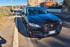 Jaguar F-PACE 2.0 D R SPORT AWD