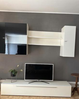 Parete attrezzata moderna bianco/nero
