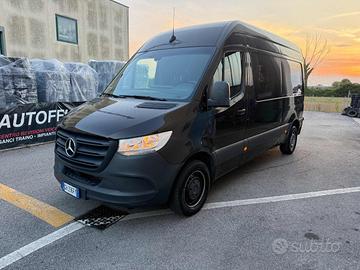MERCEDES-BENZ Sprinter F39/33 311 CDI FWD TA Fur