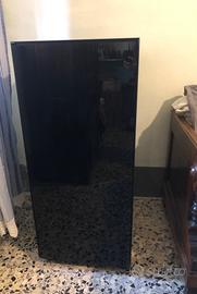 Mobile bar in legno e vetro nero